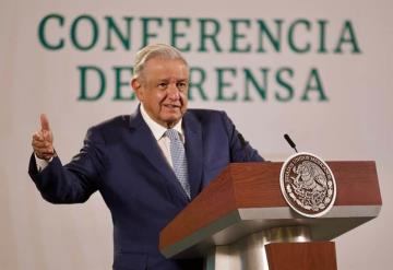 López Obrador afirma que "mañaneras" las ven dos zócalos llenos