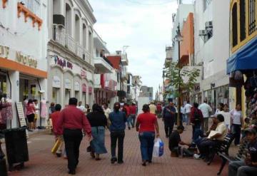 Ampliación de horarios incrementará ventas de comercios de Zona Luz