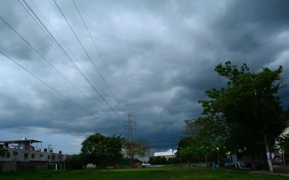 Prevalecerá tiempo caluroso con posibilidad de lluvias aisladas por la tarde: IPCET