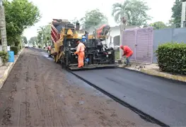Ayuntamiento de Comalcalco rehabilita calle de acceso a la zona Arqueol&oacute;gica