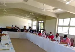 Capacitan a supervisores escolares para actuar en casos sospechosos de COVID-19 en planteles