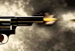 VIDEO: Mujer mata a madre soltera disparándole por la espalda