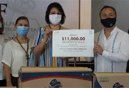 El Colegio Cumbres Villahermosa da donativo al centro asistencial "Casa del Arbol"