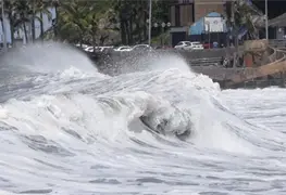 Costas del Pac&iacute;fico mexicano resultan afectadas por mar de fondo
