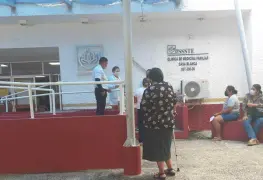 Afiliados del ISSSTE denuncian malos tratos en el centro de medicina familiar de Casa Blanca