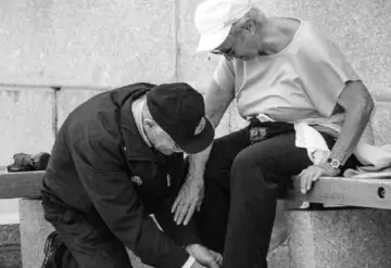 Hallan a pareja de abuelitos sin vida en su propia casa