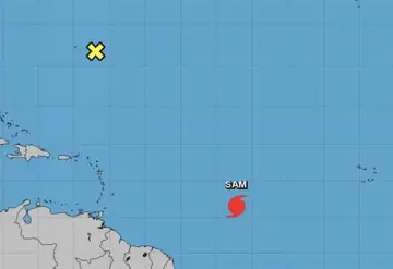 Tormenta tropical Sam se fortalece a huracán 