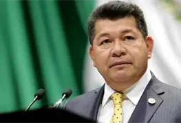 Atender&aacute; Candelario P&eacute;rez, regularizaci&oacute;n de personal del INSABI