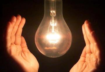 Sube de nueva cuenta el precio de la luz en España; facturas superarán los 200 euros