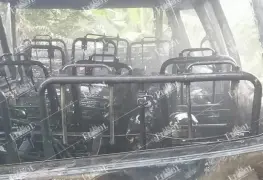 Accidente aparatoso deja posible calcinados sobre la carretera Palenque - Playas de Catazaja