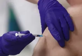 ¡Alerta! No caigas en estafas, advierten sobre llamada fraudulenta por presunta tercera dosis contra covid-19