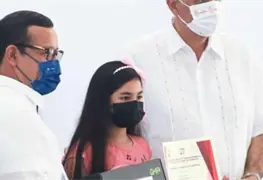 Entrega gobierno incentivo a bur&oacute;cratas