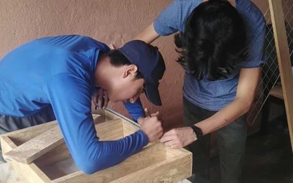 Jovenes tabasqueños emprenden con la beca Benito Juárez