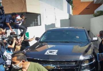 Así despidieron a El Charro de Huentitán, con flores y canciones despiden en el Arena VFG
