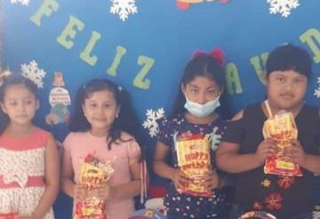 Escuelas rurales retoman posadas navideñas