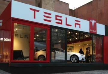 Tesla termina el año 2021 en medio de investigaciones y problemas legales