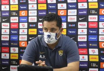 La continuidad del director técnico de Pumas Tabasco Alejandro Pérez pende de un hilo