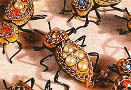 Escarabajo vivo y enjoyado, s&iacute;mbolo del cuento maya del amor