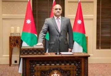 Primer ministro de Jordania da positivo a Covid-19