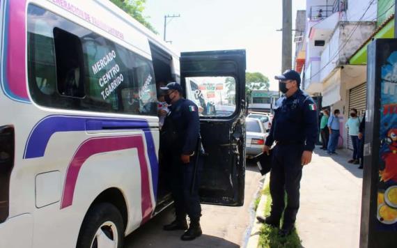 Realizan acciones de prevención y vigilancia en paradas del transporte público