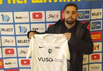 Jugador brasileño de fútbol es olvidado por su grupo en hotel de Kiev