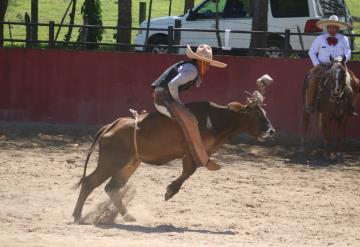 Se llevó a cabo de estupenda forma la primera fecha del Circuito Tabasco 2022 en el lienzo Santa Fernanda