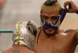 Gladiadores expresan p&eacute;same por muerte de Black Warrior Jr.