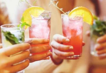 Tres cocteles frescos para tus tardes de primavera