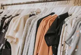 Tips para triunfar al comprar ropa de segunda mano