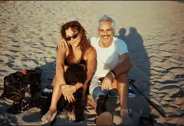 Juan Pablo Medina: Esto dice su novia Paulina D&aacute;vila tras ver fotos de &eacute;l con pr&oacute;tesis