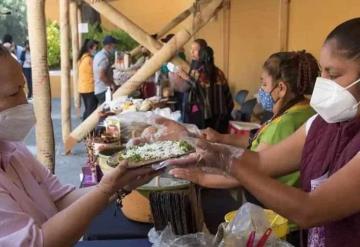 Las doraditas del AIFA de Guadalupe Piña, solicita apoyo para poner su negocio en el Palacio Nacional