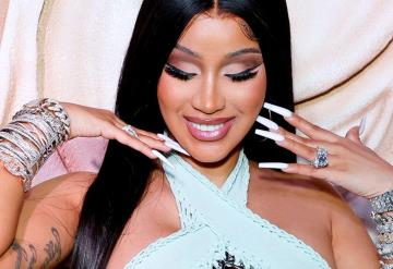 Cardi B borra su cuenta de Twitter tras insultar a sus fans