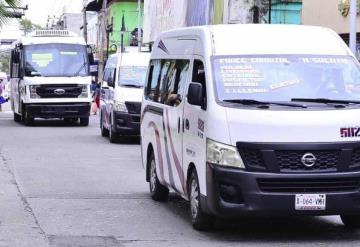 Tras las denuncias de estudiantes y personas de la tercera edad, choferes deben aplicar descuento