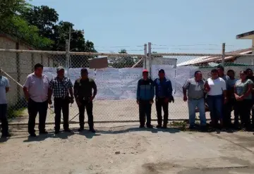 Se plantan pacíficamente empleados y miembros del consejo de Diconsa en Emiliano Zapata