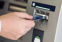 Esto es lo que debes hacer si el cajero automático se ´traga´ tu dinero