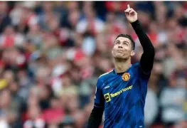 Emotivo momento de Cristiano Ronaldo; anota su gol número cien y se lo dedica a su hijo recientemente fallecido