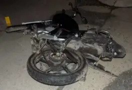 Mujer se lanza de una moto, se percató que el conductor tomaba un camino equivocado