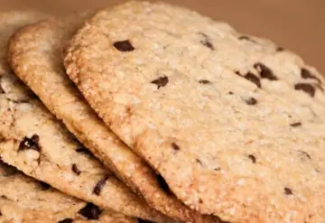 Las cookies veganas de chocolate más fáciles se preparan en el microondas en 5 minutos