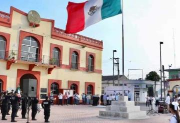 Ayuntamiento de Comalcalco llevó a cabo el acto cívico para honrar el 5 de mayo