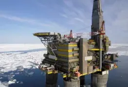 Acuerda G7 dejar de importar petróleo ruso