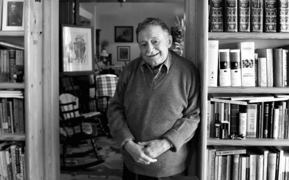 Benedetti un poeta del amor, la melancolía, la política y la naturaleza humana