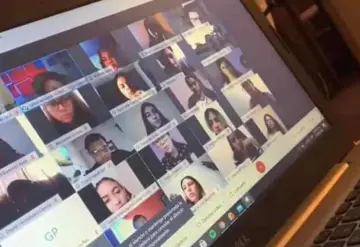 Retos del pizarrón al cursor, el modelo híbrido de los profesores