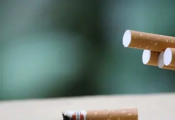 Consumo de tabaco disminuye por primera vez: OMS