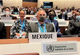 Hugo López-Gatell representa a México en la Asamblea Mundial de la Organización Mundial de la Salud en Suiza