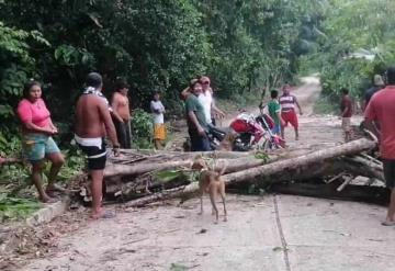 Procederá legalmente Ayuntamiento de Tacotalpa por retención de funcionarios en Cerro Blanco