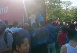 Rapi&ntilde;an tr&aacute;iler de frutas y verduras en la rancher&iacute;a Felipe Carrillo Puerto Sur
