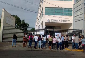 Realizan trabajadores cierre de instalaciones de Conagua