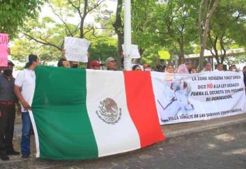 Manifestantes en el Congreso, solicitan que se elimine la Ley dedazo