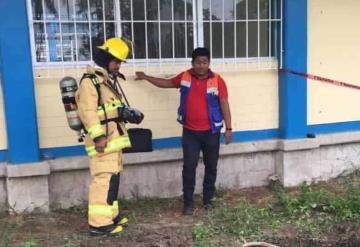 Personal del IPCET, atendió reporte de posible fuga de gas en la Escuela Secundaria Estatal Lic. Manuel Sánchez Mármol, Cunduacán