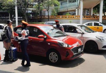 Prohiben operación de taxis de Apps en aeropuerto de CDMX, multarán hasta 43 mil pesos